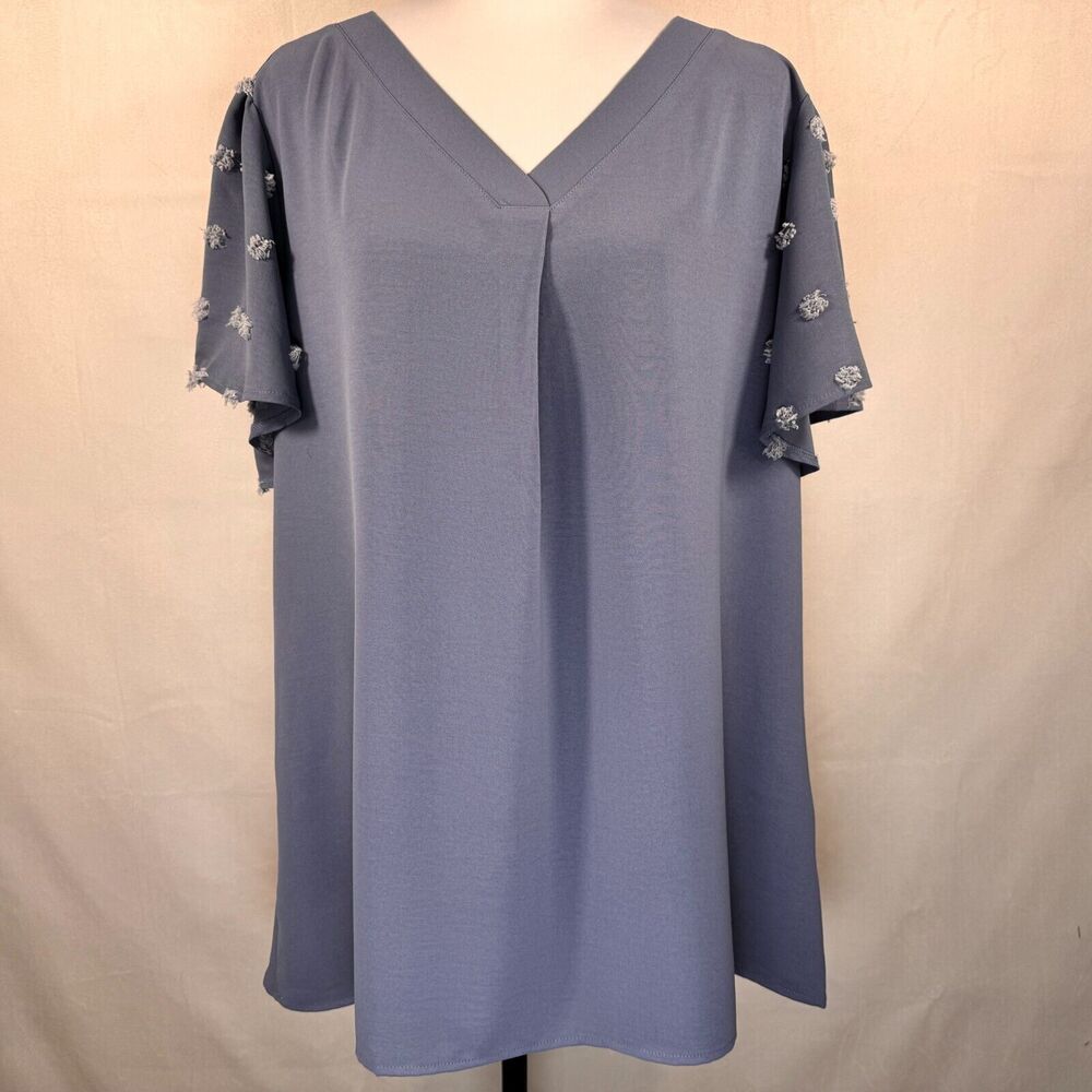 Aokosor Blouse Sz 2XL Light Blue VNeck front pleat Swiss Dot PomPom Short Sleeve